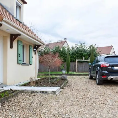 Maison Romantique Entre Deux Fleuves Chez L'Habitant Montereau-faut-Yonne Extérieur photo