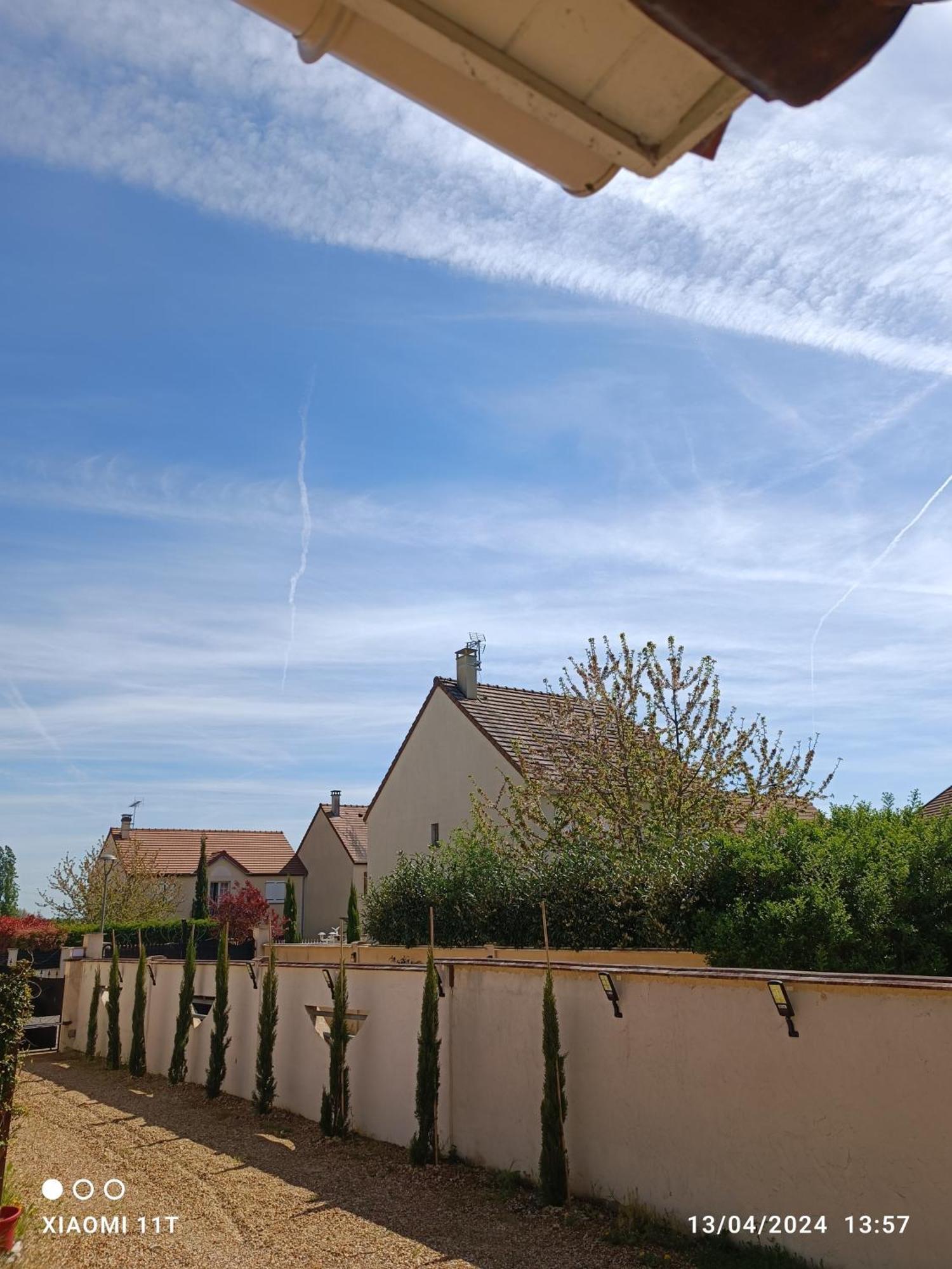Maison Romantique Entre Deux Fleuves Homestay *