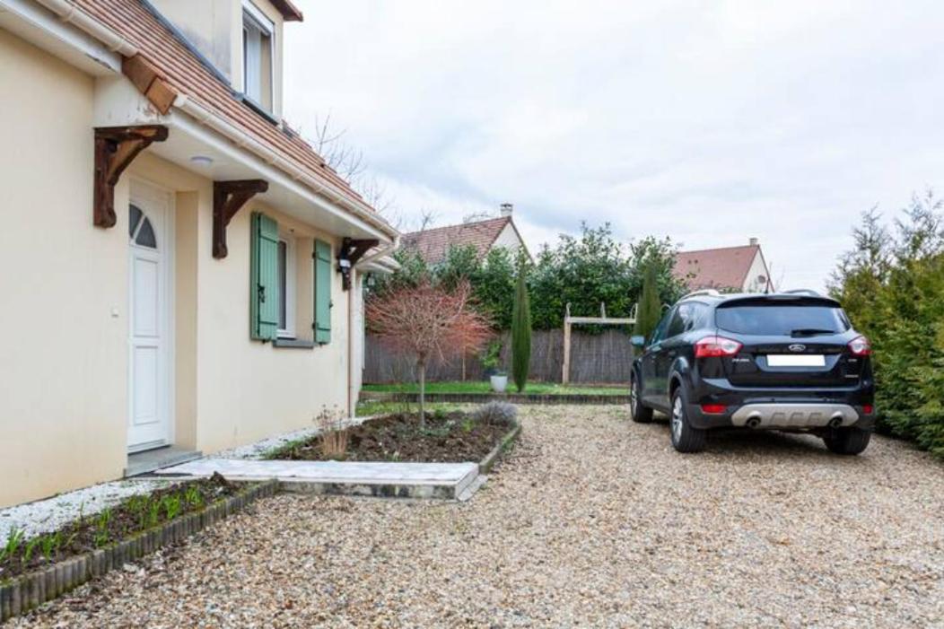 Maison Romantique Entre Deux Fleuves Séjour chez l'habitant Montereau-faut-Yonne