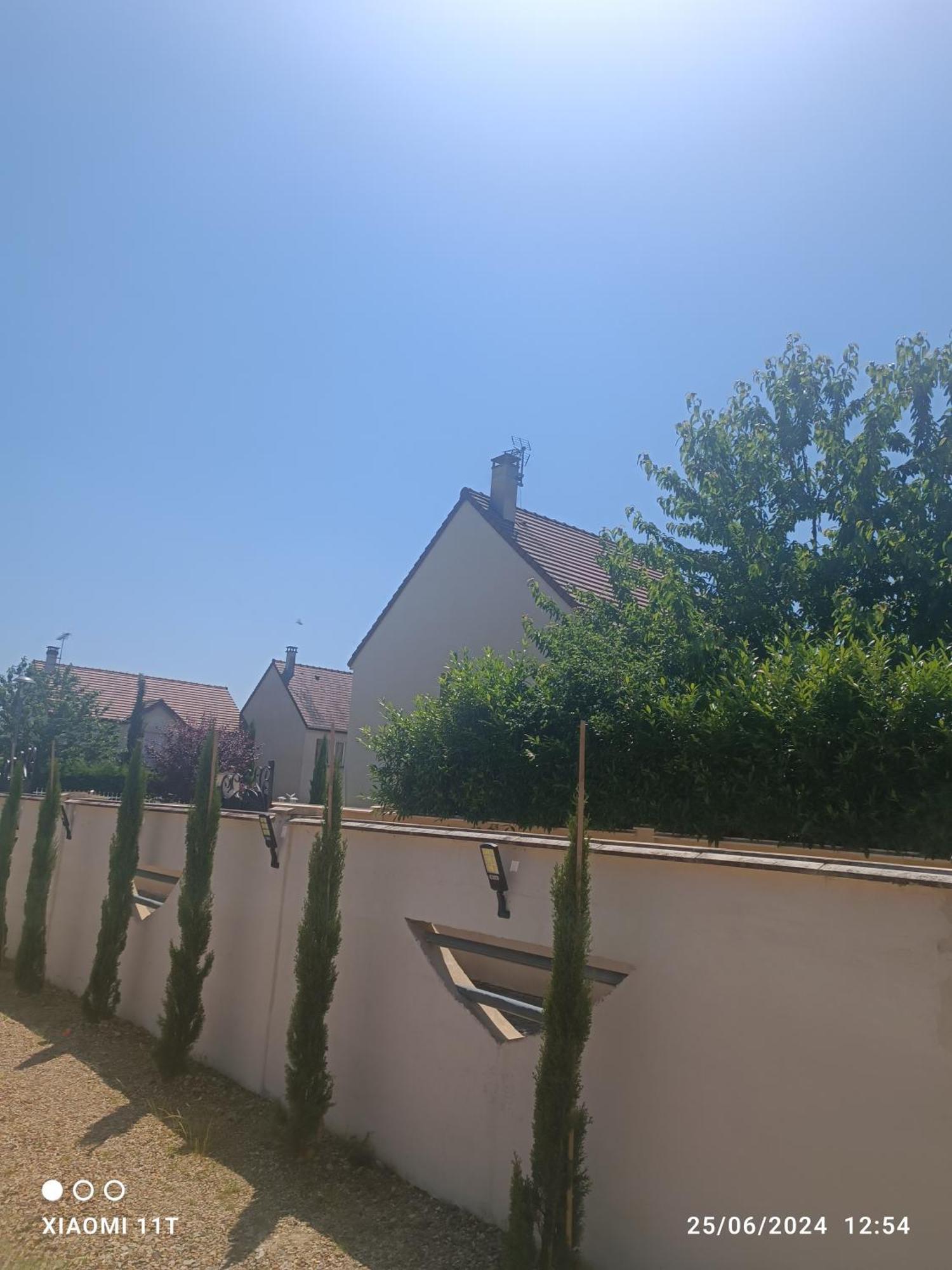 Maison Romantique Entre Deux Fleuves Séjour chez l'habitant Montereau-faut-Yonne